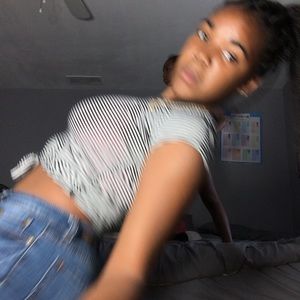 Meet your Posher, Hailei